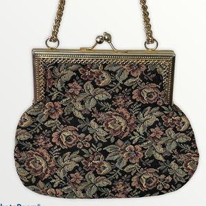 Vintage 1950s Made in Italy by Goldco evening bag!